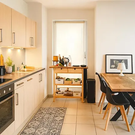 Belair Retreat, Office Space & Access Apartment *